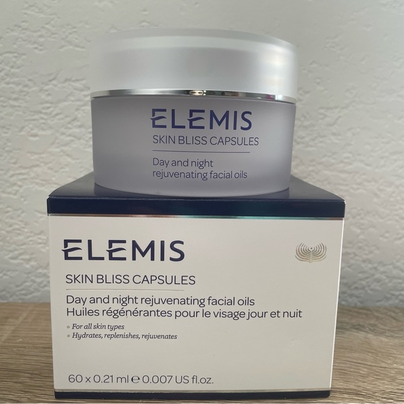ELEMIS Skincare Bundle - Picture 6 of 9